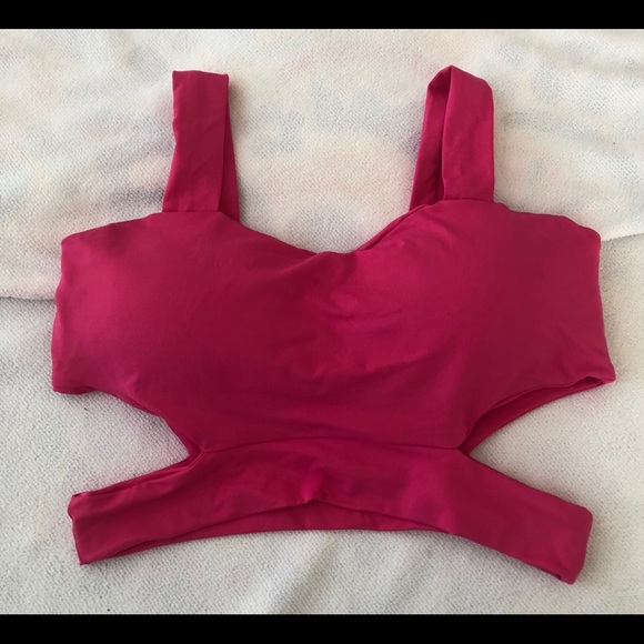 Brand new pink crop top - Picture 1 of 2